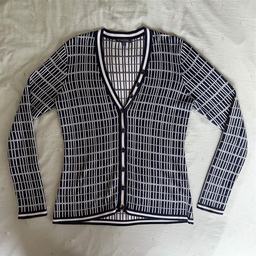 Brooks Brothers Women's Sz S Double
Jacquard Silk Blend Cardigan Navy/White